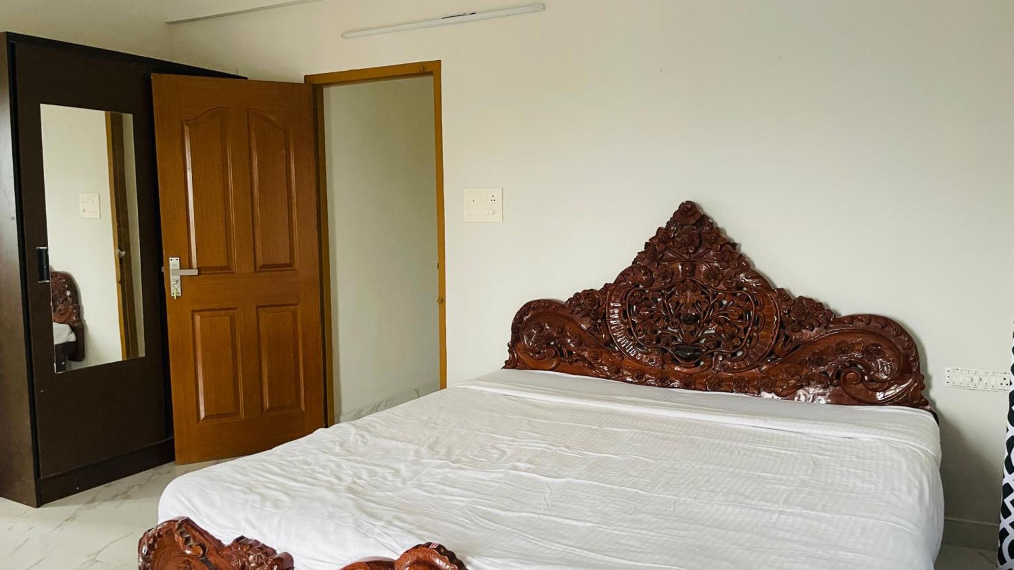 Rajamandiram 3Bhk Ac Apartment In Trivandrum Central Thiruvananthapuram Exterior photo