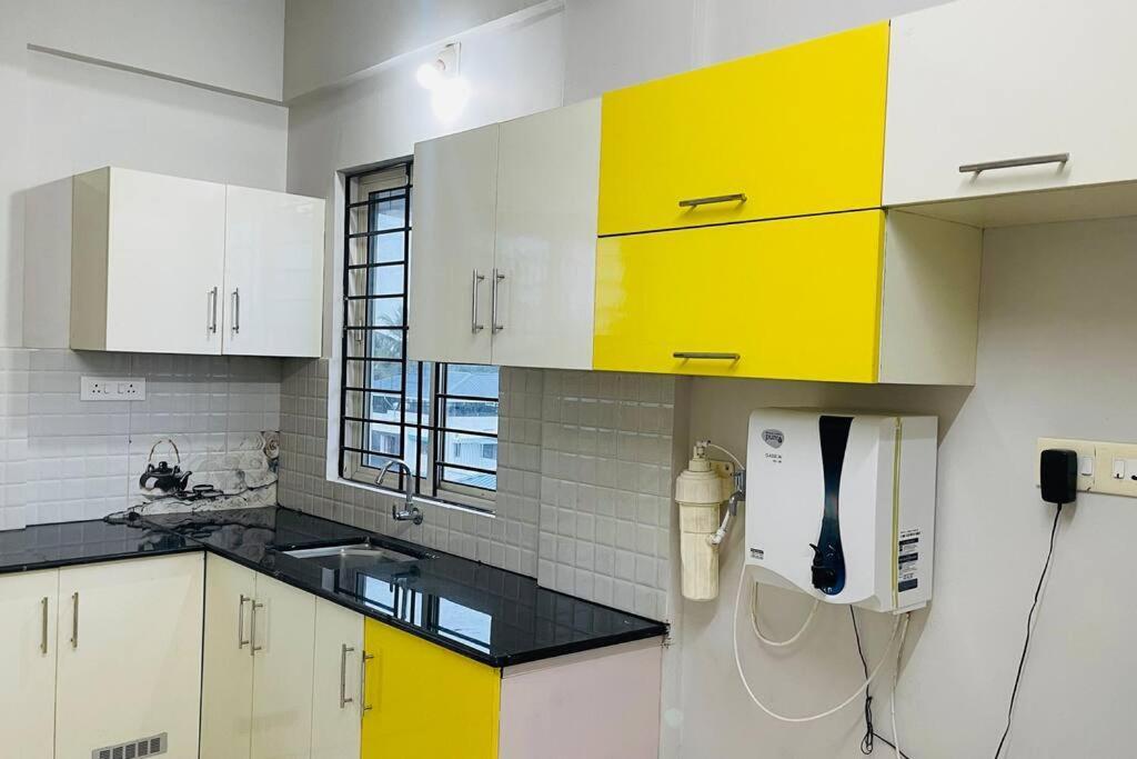 Rajamandiram 3Bhk Ac Apartment In Trivandrum Central Thiruvananthapuram Exterior photo